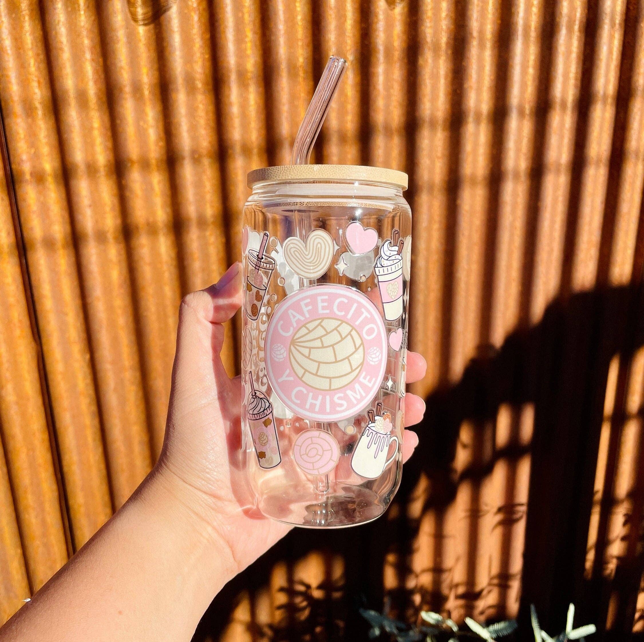 Las Changuis Tianguis - Cafecito y Chisme 16oz Conchita Cup: Pink