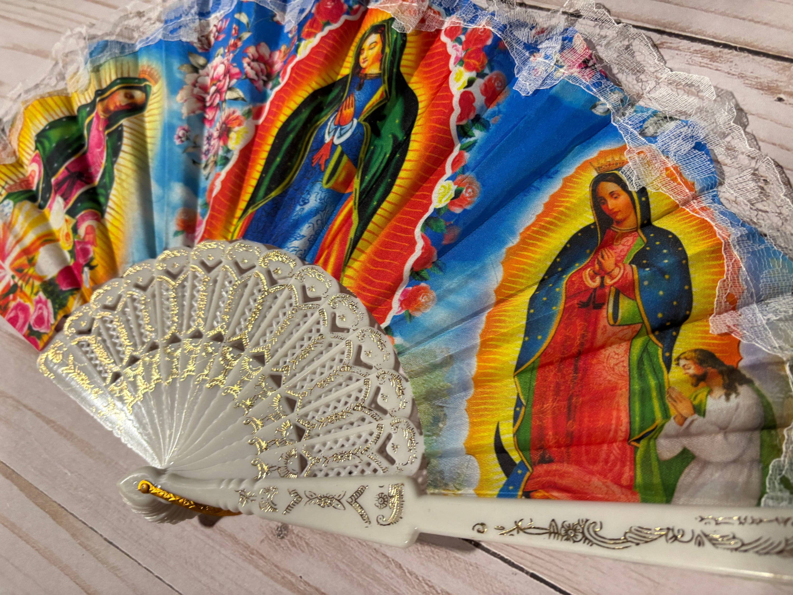 Viva Greetings - La Virgen de Guadalupe Design Hand Fan: Black
