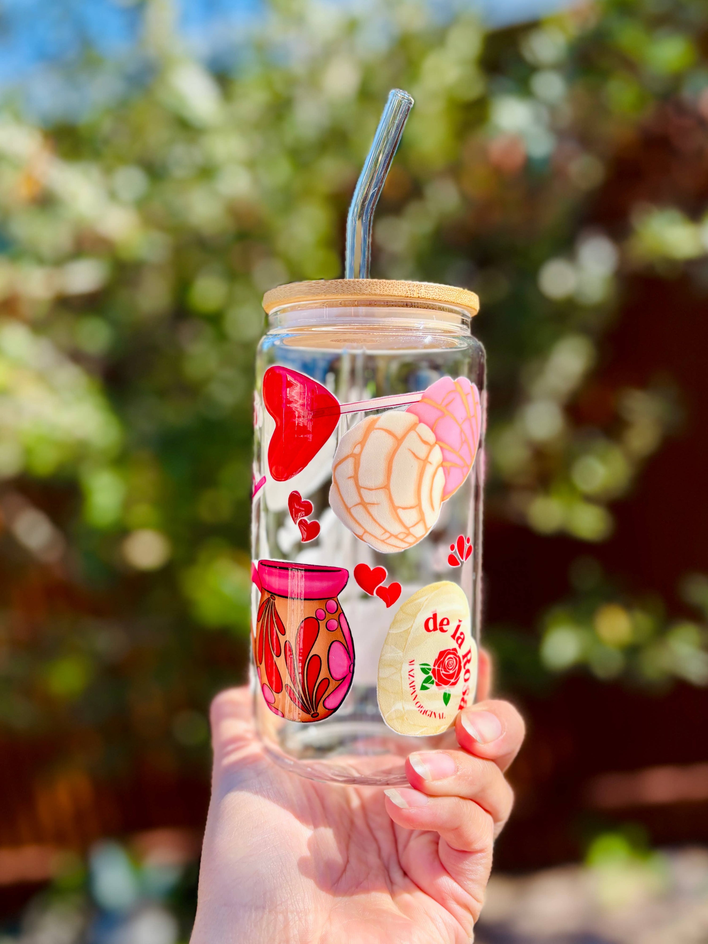 Las Changuis Tianguis - Valentine Mexican-Inspired Glass Can Cup – 16oz, Bamboo Lid