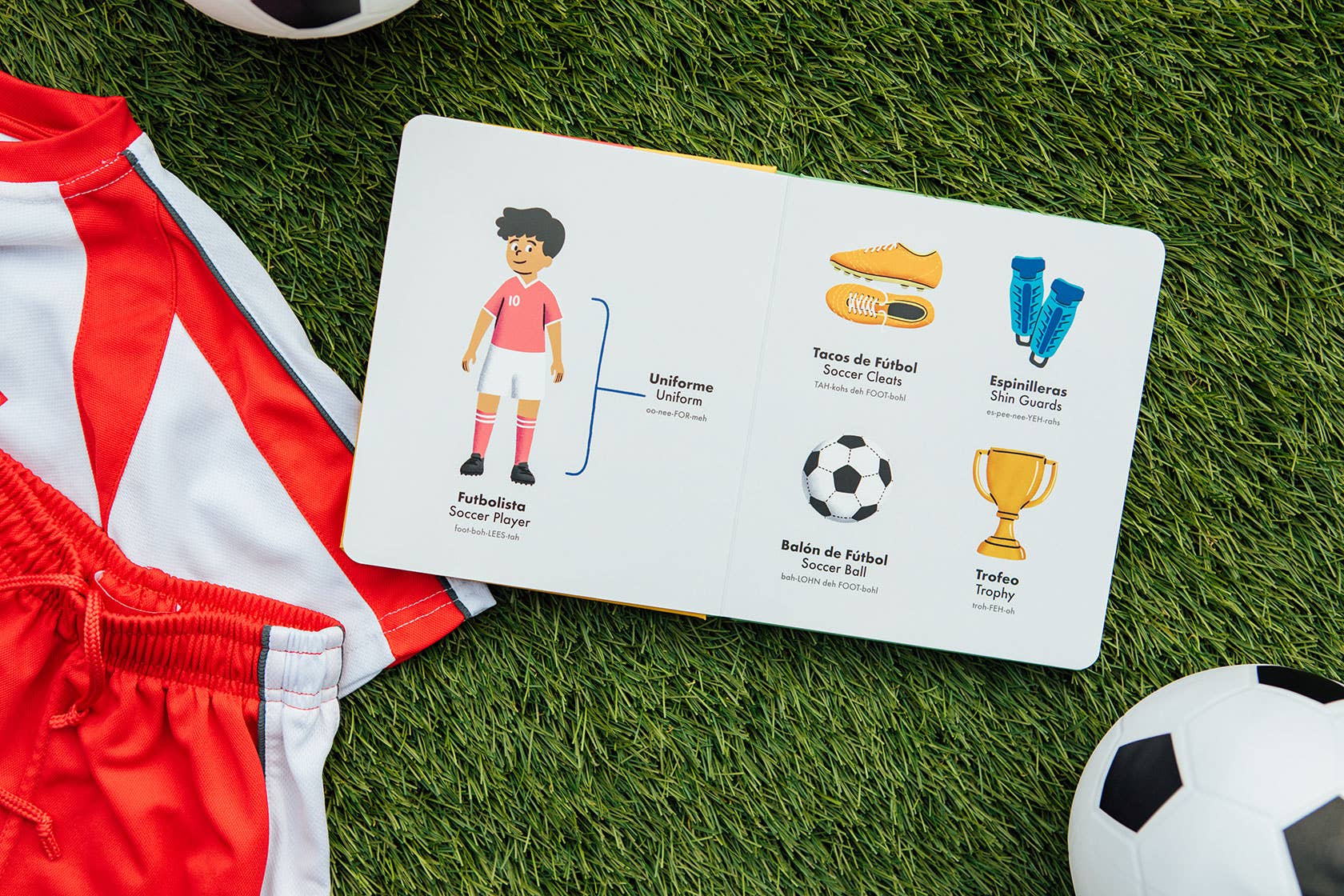 Blue Star Press - ¡GOOOOL! A Bilingual Book of Soccer (Board Book)