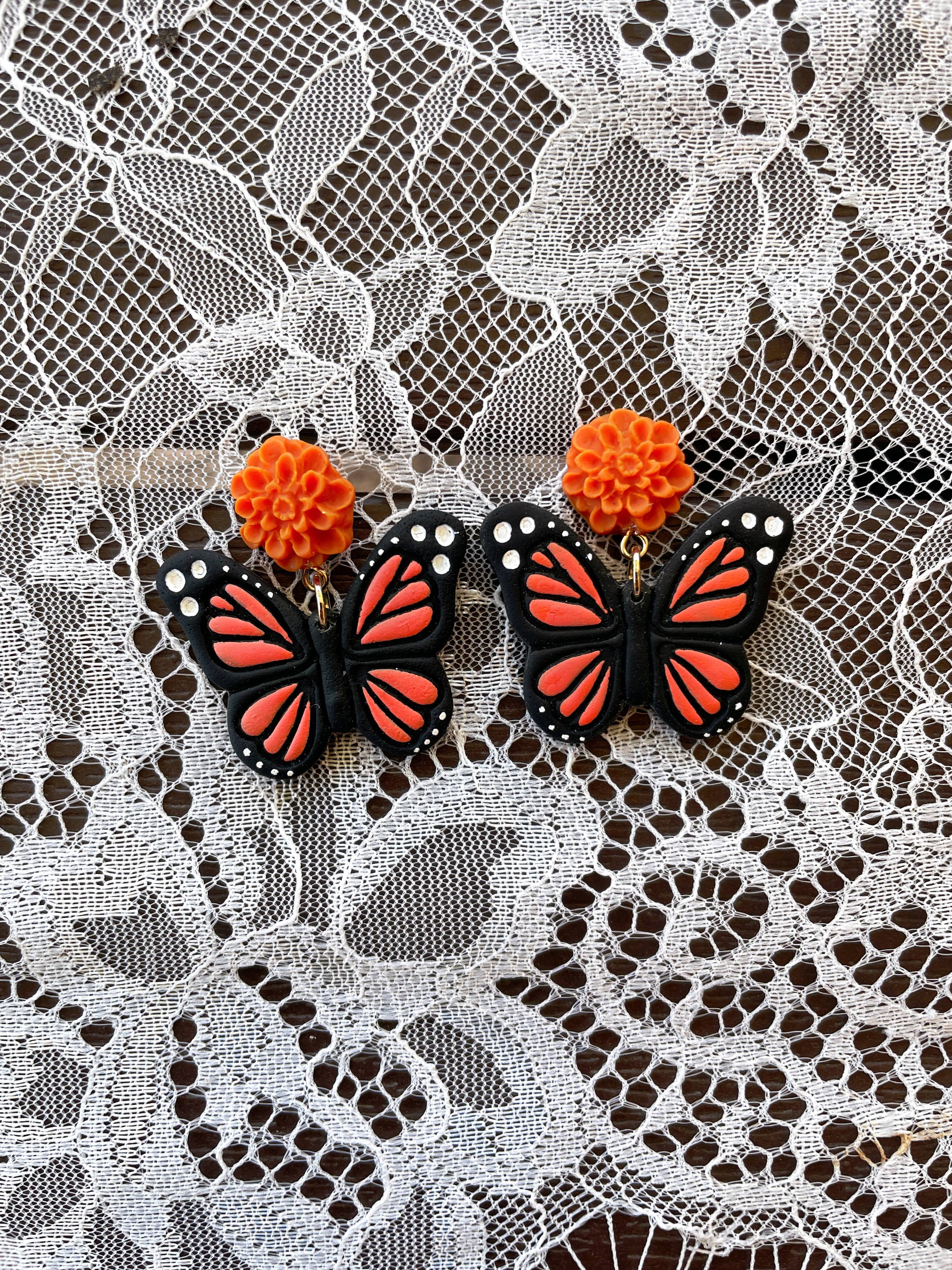 Las Changuis Tianguis - Handmade Monarch Butterfly Earrings with Cempasuchil Flowers - Day of the Dead Collection - Dia de los Muertos Jewelry
