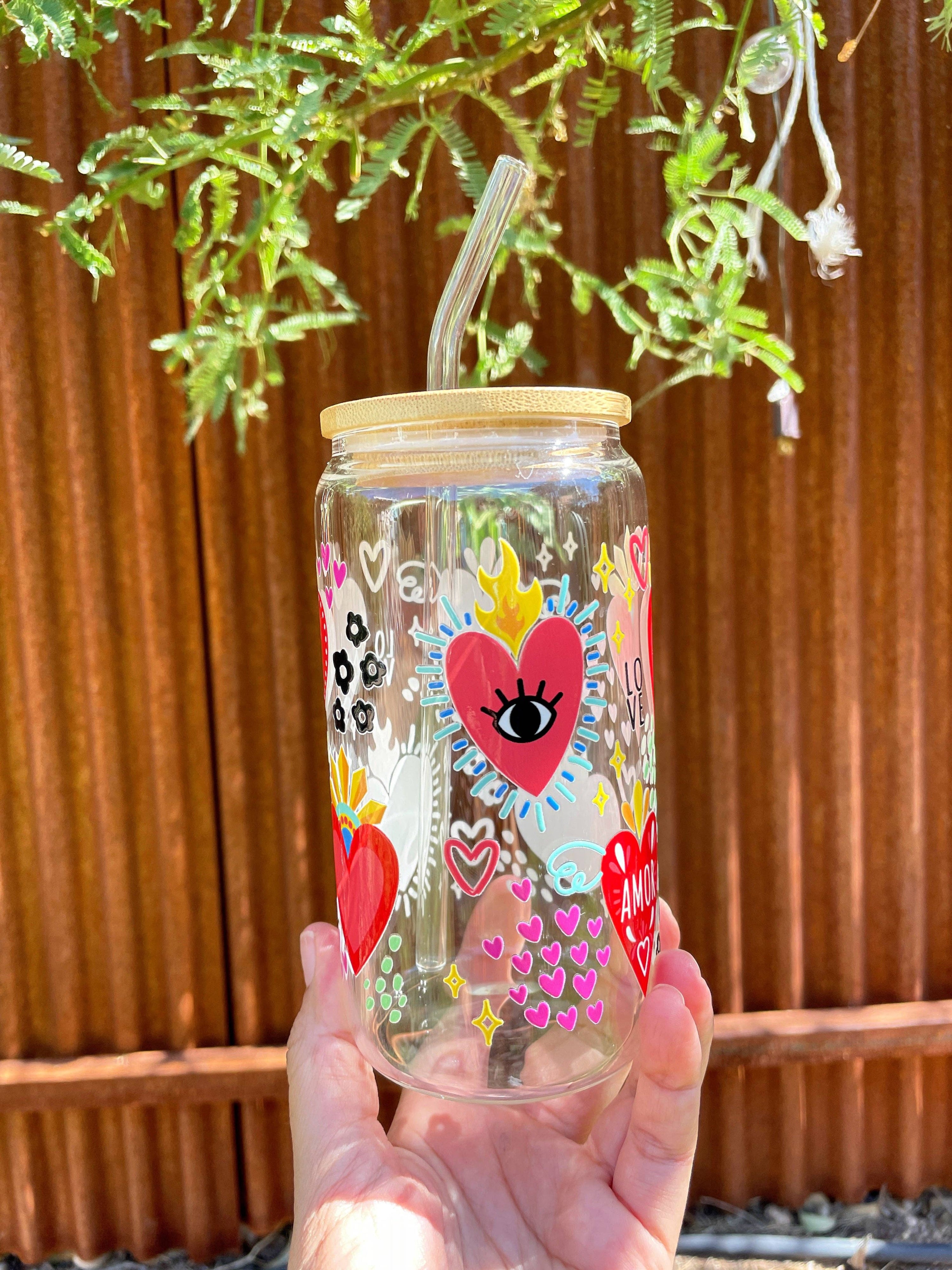 Las Changuis Tianguis - Sacred Heart Design with Love & Amor | 16 oz Glass Cup with Bamboo Lid & Straw