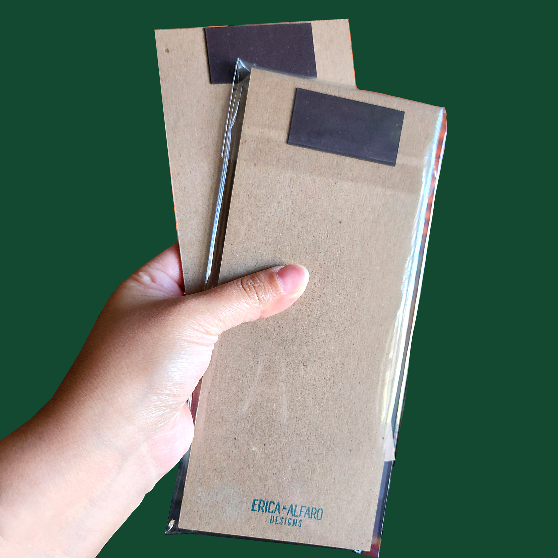 Erica Alfaro Designs - No Hay Comida En La Casa Grocery List Magnetic Notepad