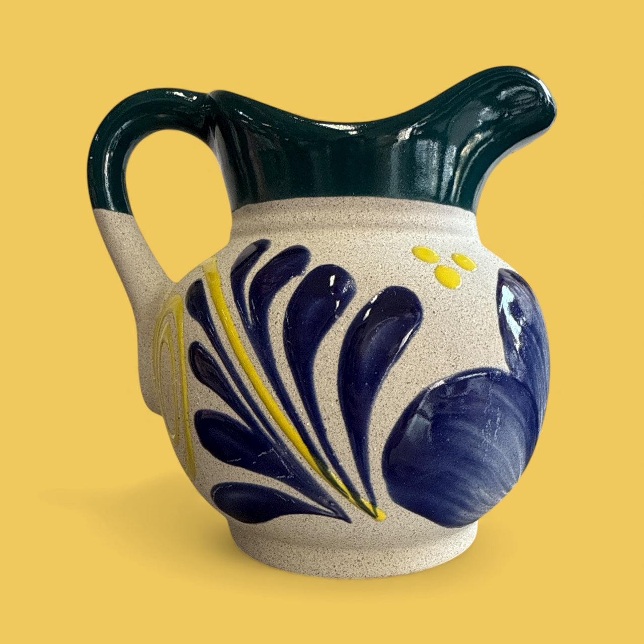 Jarro de Barro/ Pitcher Assorted Colors, 1 L