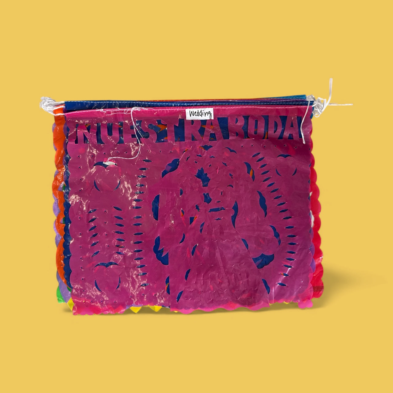 Papel Picado Plástico Grande Boda 12” x 15.5”