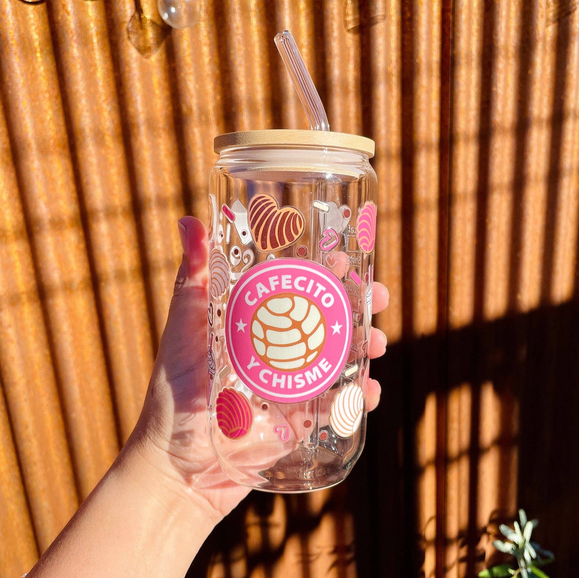 Las Changuis Tianguis - Cafecito y Chisme 16oz Conchita Cup: Light Pink