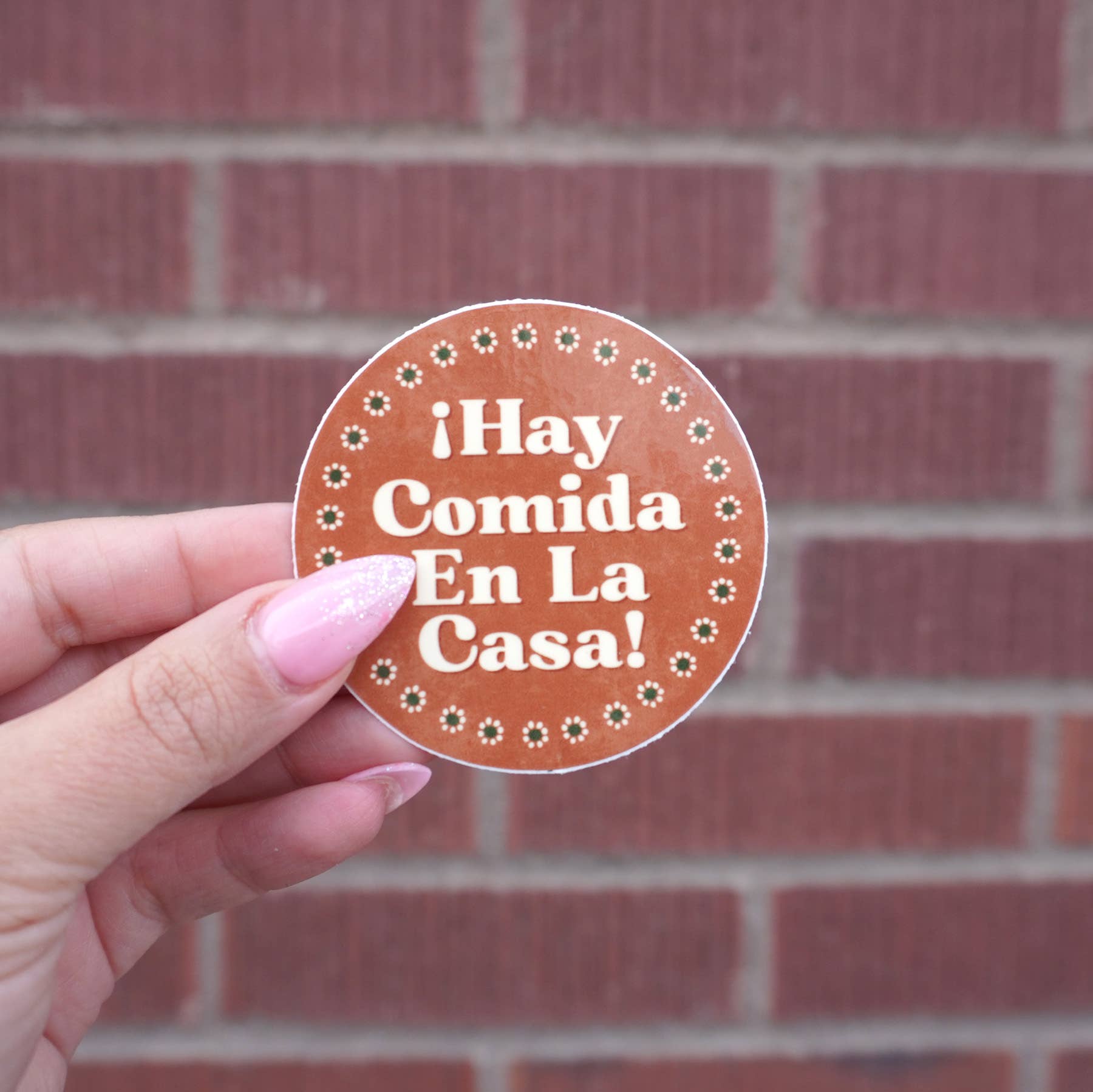 Erica Alfaro Designs - Hay Comida En La Casa Vinyl Sticker