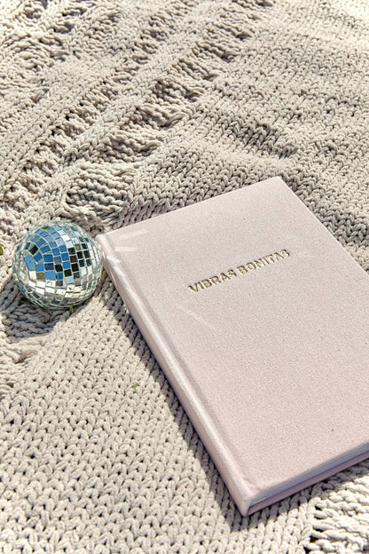 Jen Zeano Designs - Vibras Bonitas Bullet Journal