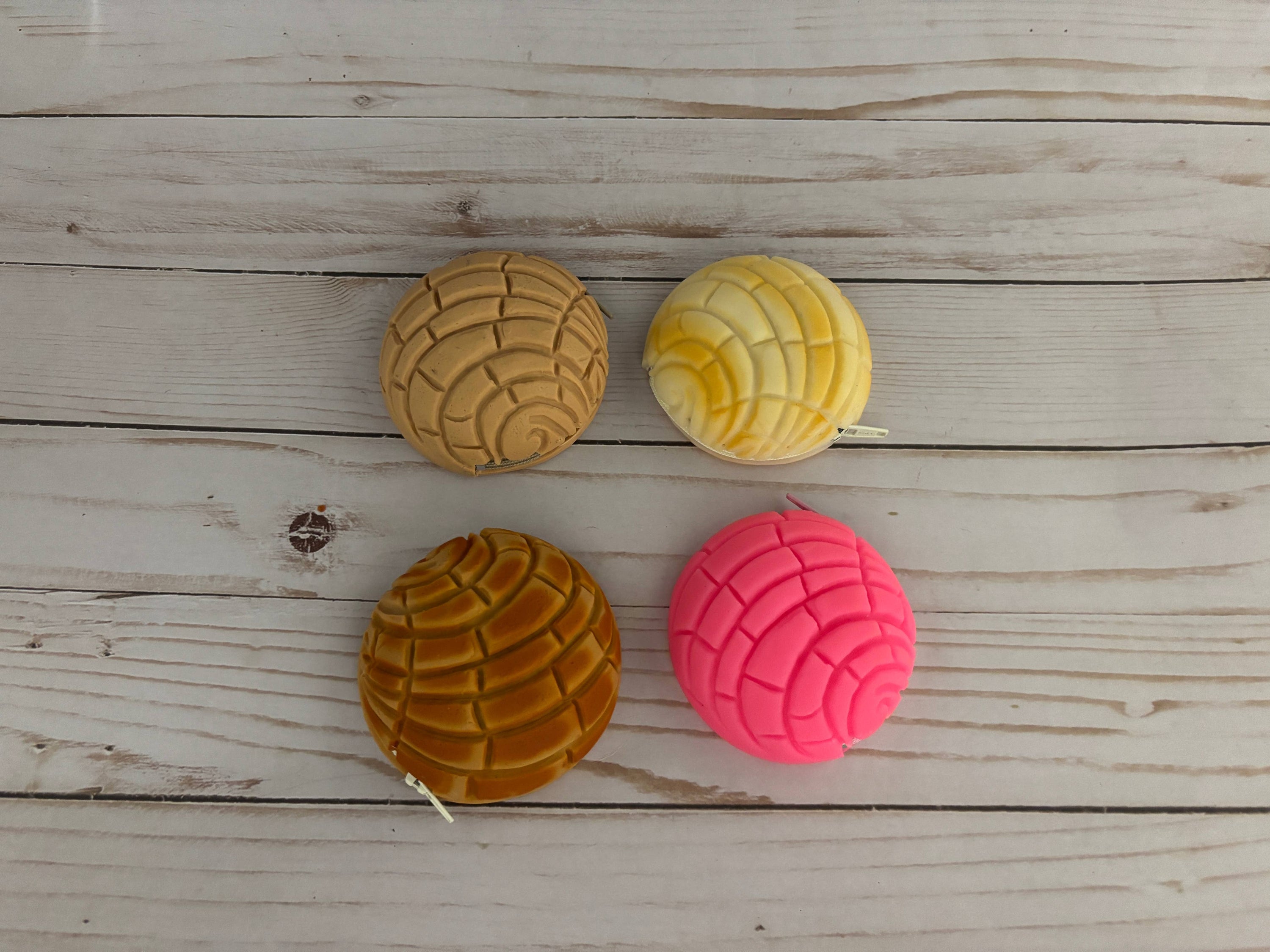 Viva Greetings - Mexican Bread Concha Coin Purse